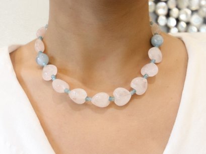 Necklace with rosequartz,aquamarine