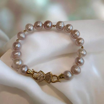 Freshwater pearl bracelet