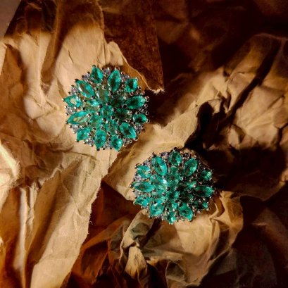 Swarovski Earrings with Silver92.5 Setting