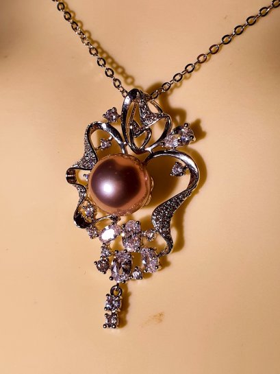 Freshwater pearl necklace with silver92.5 setting