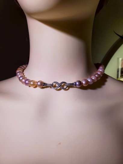 Freshwater pearl necklace