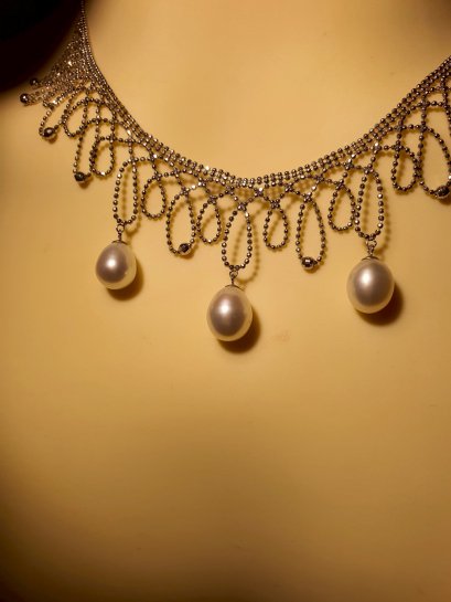 Freshwater pearl necklace with silver92.5 setting
