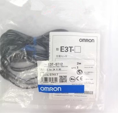 Omron Switch E3T-ST12  (12 to 24 V) 2M.