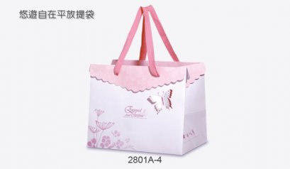 2801A-4 ถุงกระดาษ ลาย Enjoyed and Carefree 27*19*22 cm@10