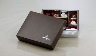 Y-025A1 Chocolate Box 18.5x14.5x5 cm