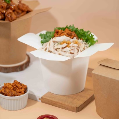 ถ้วยบะหมี่ กล่องหมี่ไก่ฉีก ถ้วยบะหมี่ เข้าไมโครเวฟได้ มีราคาส่ง สีขาว (1 แพค 25 ชิ้น)