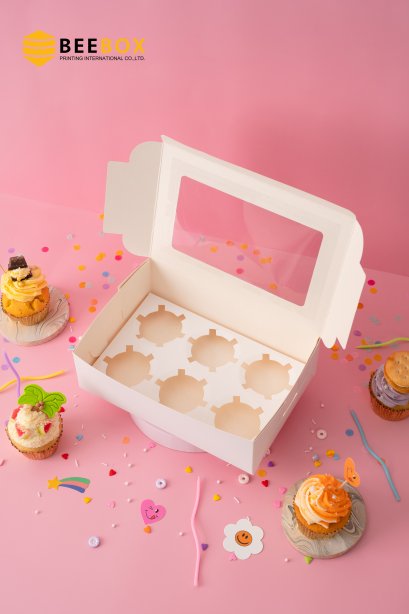 กล่องคัพเค้ก6ชิ้นสีขาว