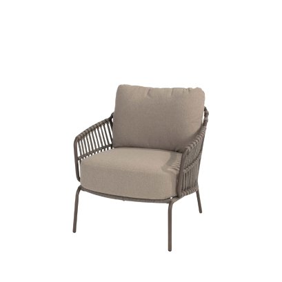 CAPALBIO เก้าอี้ทานข้าวกลางแจ้ง ดีไซน์เตี้ย