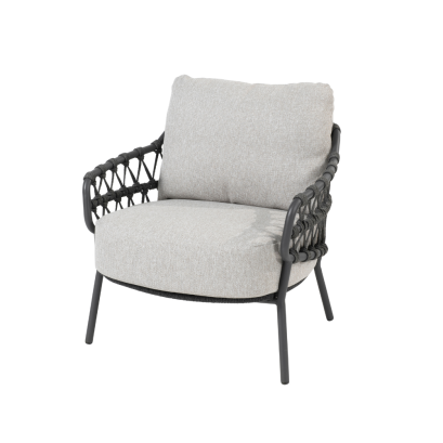 Calpi low dining chair