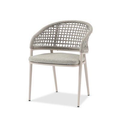 ภาพระยะใกล้วัสดุเก้าอี้ Jack Outdoor Armchair สี Mocha แสดงงานเชือกถัก woven rope และโครงอะลูมิเนียมเคลือบกันสนิม | ms natural design