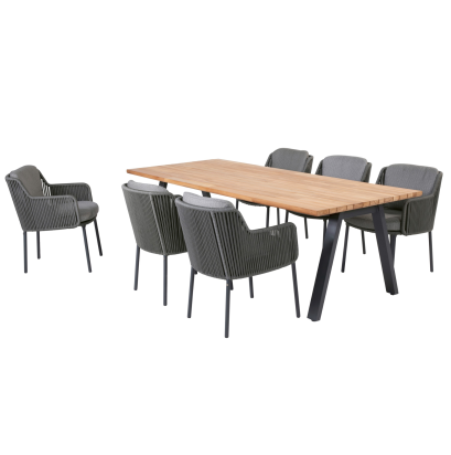 AMBASSADOR DINING TABLE WITH BERNINI CHAIRS