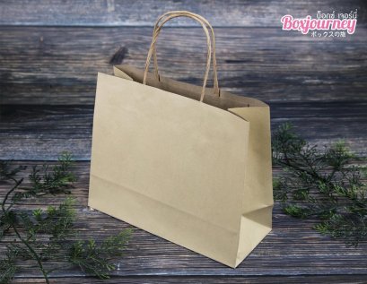 ถุงกระดาษน้ำตาลหูเกลียว 25x10x20 ซม. (50ชิ้น/แพ็ค)