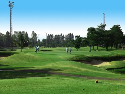 ラチャクラム ゴルフクラブ RACHAKRAM GOLF CLUB