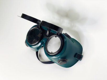 แว่นครอบตางานเชื่อม