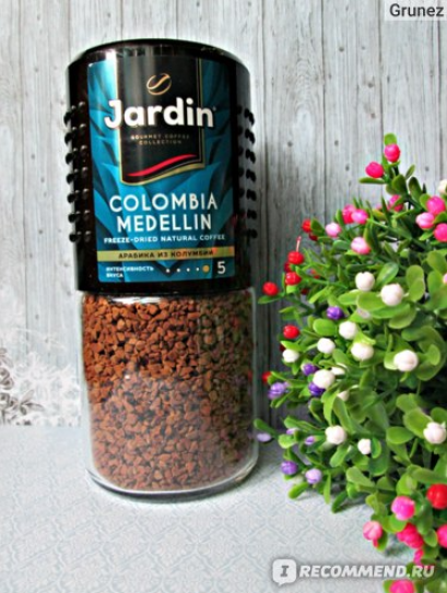 กาแฟสำเร็จรูป Jardin Colombia Medellin