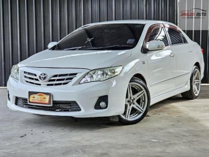 Toyota Altis 1.6​E​ ปี2012 สีขาว เกียร์ออโต้
