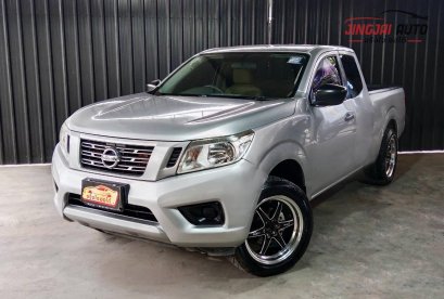 Nissan Navara Np300 2.5s cab ปี2016 สีเทา