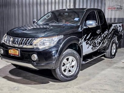 Mitsubishi ​Triton​ 2.4Plus cab ปี2015 สีดำ