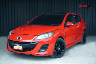 Mazda​ 3     1.6  S     ปี2013   สีแดง  ดำ