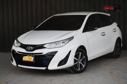 Toyota Yaris 1.2 mid ปี2020สีขาว เกียร์ออโต้