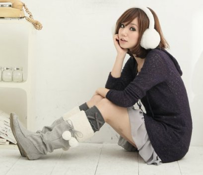  [[พร้อมส่ง 39]] [CW-148] CatWorld++รองเท้า++รองเท้าบูทสีเทาผ้าสำลีทรงสูง แจ่งขนสีขาวและติ่งน่ารักๆค่ะ