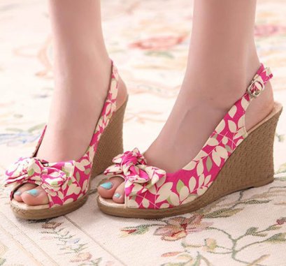 [[พร้อมส่ง 36 37 38]] [Pm-047] Pangmama++รองเท้า++รองเท้าสีชมพูส้นตึก ผ้าลายดอกไม้