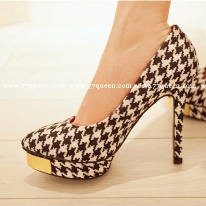  [[พร้อมส่ง]] [Qu-019] Queen++รองเท้า++รองเท้าส้นสูงลายดำ