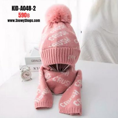 [พร้อมส่ง] [KID-A048-2] ชุดหมวกไหมพรม+ผ้าพันคอยาวกันหนาวเด็กสีชมพู ลาย CRUSH ด้านในซับขนกันหนาว (ชุด 2 ชิ้น) (สำหรับ อายุ 3-12 ขวบ)