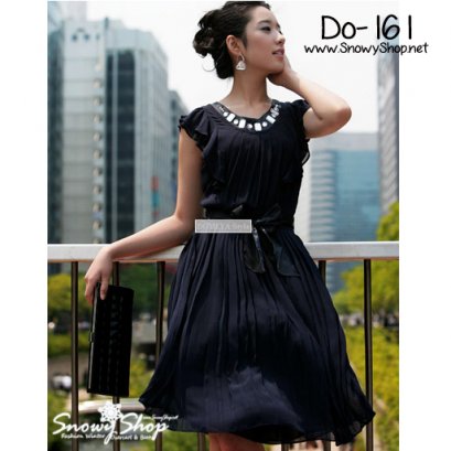  [[*พร้อมส่ง L]] [Do-161] Domeya++เดรส++สีน้ำเงินเข้มตัวยาวกระโปรงพริ้วแขนกุดบานๆ รอบคอตกแต่งด้วยคริสตัล(รุ่นOP6004)