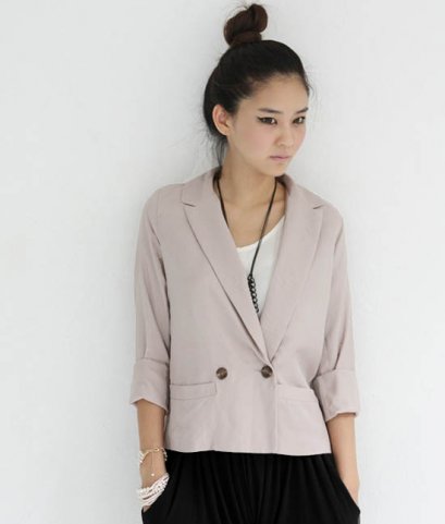  [[*พร้อมส่ง S]] [Do-183] Domeya++เสื้อสูท++เสื้อสูทสีเบจ แขนยาว คอปกกว้างติดกระดุมหน้าค่ะ