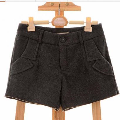  [[*พร้อมส่ง S]] [Qi-153-1] Qian Qian++กางเกง++กางเกงขาสั้นสีเทา มีซับให้อย่างดี