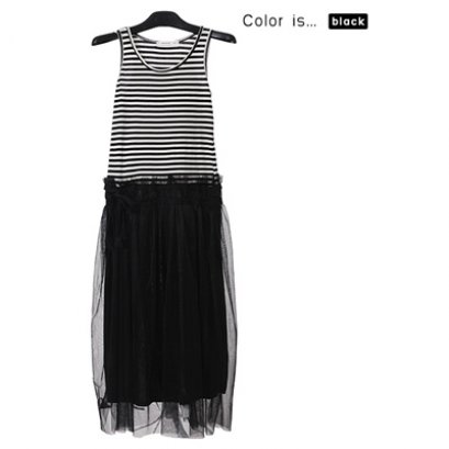  [[*พร้อมส่ง]] [RB-138] RB++เดรส++เดรสแขนกุดลายทางขาวดำ กระโปรงผ้าตาข่ายค่ะ