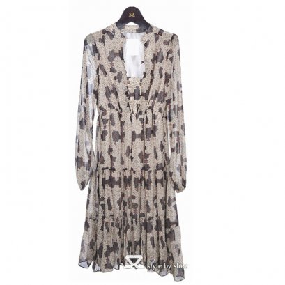  [*พร้อมส่ง F] [SZ-1449] SZ++เดรส++เดรสสีครีมผ้าซีฟองลายมีผ้าซ้อนให้อย่างดี