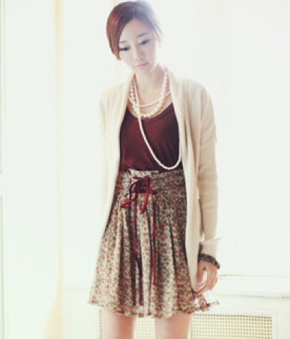  [[*พร้อมส่ง F]] [SZ-1534] SZ++ชุดเดรส++ชุดเดรสสองชิ้นเสื้อแขนกุด ผ้าคอตตอนนิ่มๆสีแดงเลือดหมู พร้อมกระโปรงเอวสูงเอวผูกเชือกลายดอกรอบตัวพริ้วๆค่ะ