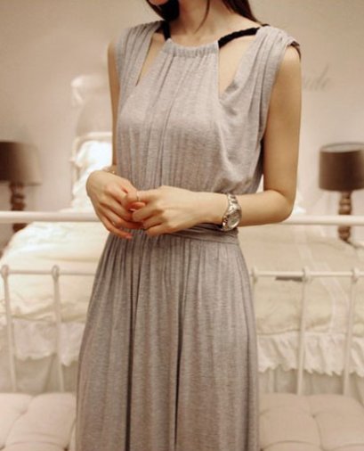  [[*พร้อมส่ง M,L]] [เดรส] [SZ-2115] Shezyy++เดรส++เดรสสีเทาแขนกุด กระโปรงยาว