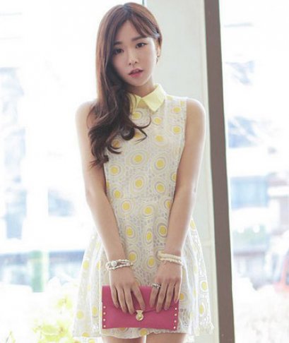  [[*พร้อมส่ง S,M]] [SZ-2128] SZ++เดรส++เดรสสีขาวลายฉลุเหลืองค่ะ