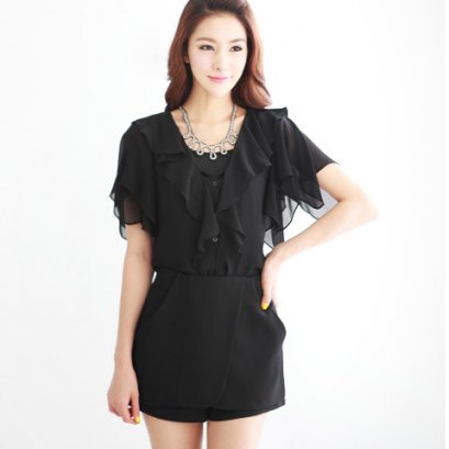  [[*พร้อมส่ง L]] [SZ-3698] Shezyy++เสื้อ+กางเกง++เสื้อแขนระบายพร้อมกางเกงขาสั้นสีดำ ชุด 2ชิ้นค่ะ