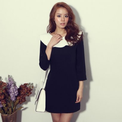  [[*พร้อมส่ง M]] [SZ-9867] Style By SZ++เดรส++เดรสสีดำคอระบายสีขาว 