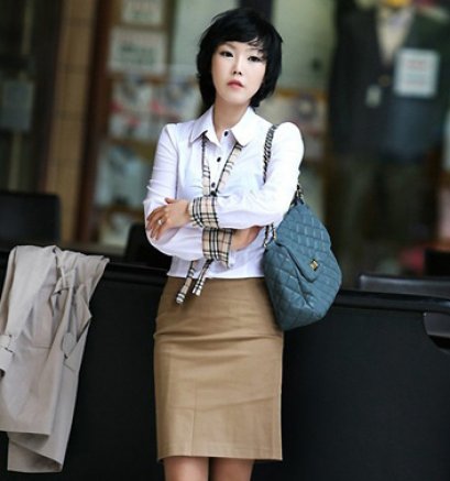  {{SALE!! 599บาท}} [[พร้อมส่ง]] [Sy-1182] Shezyy++ชุดทำงาน++เสื้อเชิ๊ตสีขาวแขนยาวคอปก พร้อมกระโปรงสีน้ำตาลสั้นเรียบๆค่ะ (ชุด2ชิ้น)