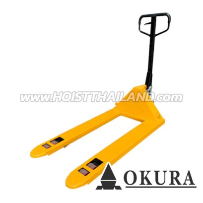 E-OK-HP03Y รถลากพาเลทหน้ากว้าง+ขาเหยียบ ขนาด 3 ตัน / 3000 กก. สีเหลือง ปรับหมุนยกได้ 180 องศา "OKURA"