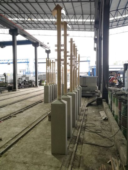 ฐานเสาคอนกรีตเสริมเหล็กเป็น accessories งานคอนกรีตของ โครงการวางท่อก๊าซ (Signage for gas pipe project)