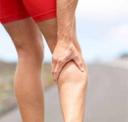 ปวดขา ตะคริว สัญญาณโรคหลอดเลือดแดงส่วนปลายตีบ