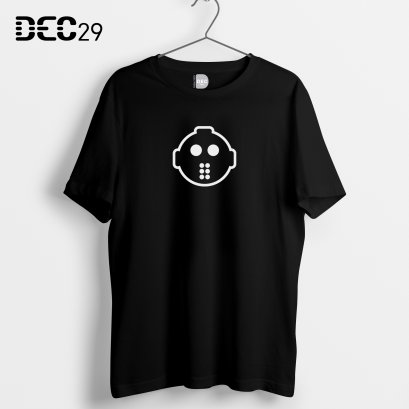 เสื้อยืดดำลายหน้ากากเจสัน