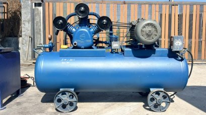 เครื่องปั้มลม พูม่า PUMA ขนาด 5 HP 300 Litr ไฟบ้าน 220V