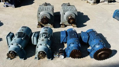 มอเตอร์เกียร์ทดกำลังญี่ปุ่น SUMITOMO &amp; SEW ระบบไฟ 380V เข้ามา 3 คู่