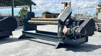 ครื่องม้วนเหล็กแผ่นประกอบใหม่ ขนาดยาว 5 ฟุต (165 cm) เพลาตัน / ม้วนหนา 3 ~ 6 mmOption หัวเพลาม้วนแป๊ปได้ 380V