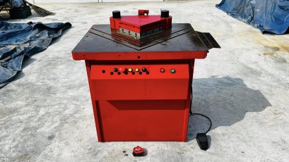 เครื่องบากมุม งานยุโรประบบไฮดรอลิค ใบมีดยาว 10” ตัดชิ้นงานหนา 6 mm ระบบไฟ 380V