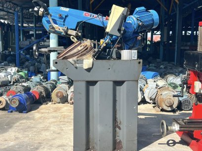 เลื่อยสายพานแนวนอน ไฟบ้าน 220V (แถมใบเลื่อยใหม่ 3 ใบ)