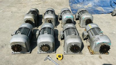 มอเตอร์เกียร์ทดกำลัง Mitsubishi JAPAN รุ่นพิเศษมีระบบเบรคในตัว ขนาด 3 HP อัตราทด 1 : 25 (60 rpm) ระบบไฟ 380V