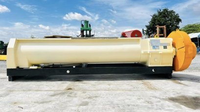 เครื่องมิกเซอร์กวนผสมงานนอกของยุโรป_VERDES Made in SPIAN  ห้องกวนเป็นสเตนเลส(Stainless) ขนาด 60x250x60 cm (กxยxส) ใบพายกวนผสมใช้เป็นเหล็กเกรด (คาร์ใบด์) เป็นเหล็กชนิดพิเศษที่มีประสิทธิภาพสูง มีความแข็งแรงทนทานต่อการเสียดสีและสึกกร่อน ขนาดเกียร์ต้นกำลัง 30